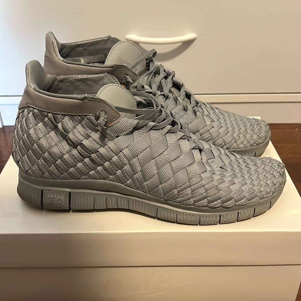 Nike free inneva wvn mid